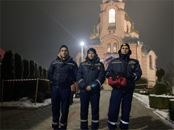 Cтуденты СКГМИ - добровольцы Северо-Осетинского Регионального Отделения ВСКС обеспечивали безопасность на Крещенских купаниях