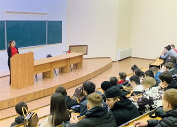Профилактическая беседа со студентами колледжа СКГМИ на тему: «Противодействие террористическим и экстремистским проявлениям»
