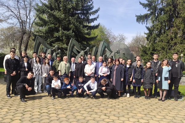 Международный День памятников отметили в СКГМИ