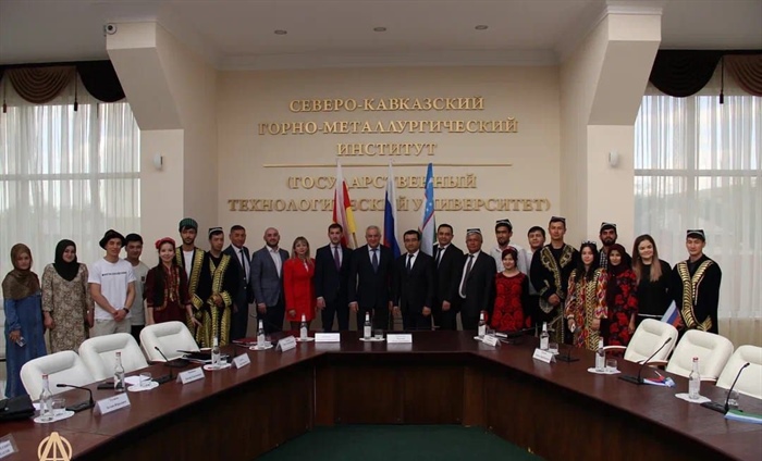 В рамках рабочего визита в Северную Осетию делегация Генерального консульства Республики Узбекистан в городе Ростов-на-Дону посетила СКГМИ