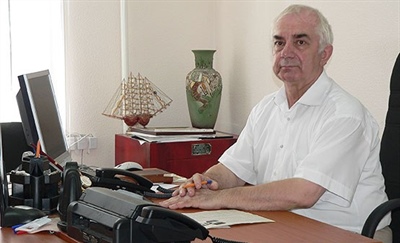 Бывший декан Архитектурно-строительного факультета СКГМИ Георгий Касаев отметил 80-летний юбилей