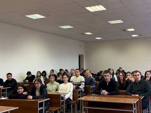 День Конституции Российской Федерации отметили на юридическом факультете