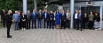 Аллея выдающихся выпускников начинается с Ефима Славского