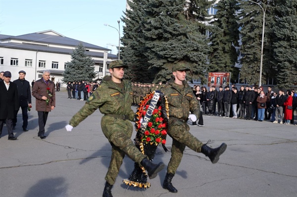 В СКГМИ прошло торжественное мероприятие, посвященное Дню защитника Отечества