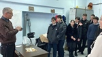 Школьники Владикавказа и Сунжи попробовали себя в роли литейщиков и кондитеров