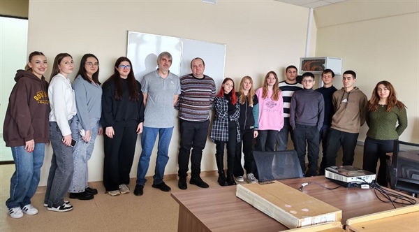 На стыке технологий: лекции, мастер-классы и кино для студентов-инженеров