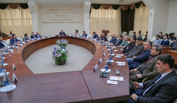 СКГМИ выступил площадкой для Международной конференции памяти Зураба Мусаевича Хадонова