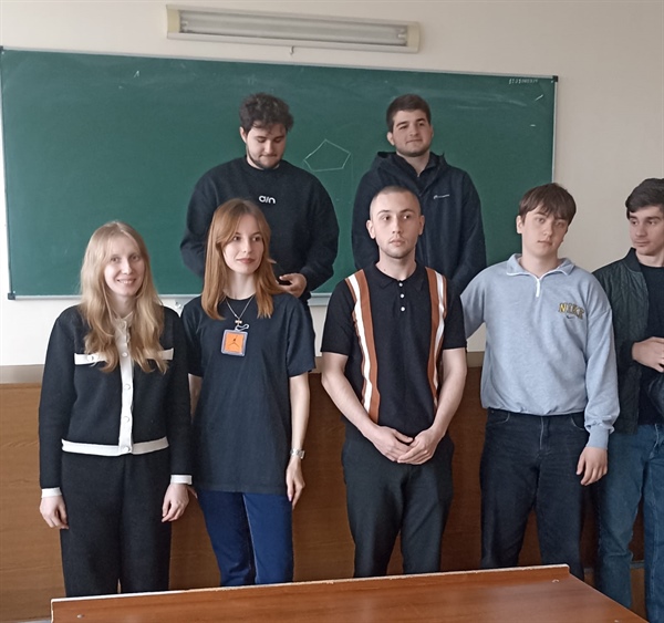 Неформальный диалог о серьёзной профессии