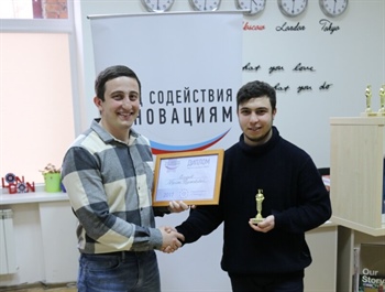 Студент Металлургического факультета Елеуров Руслан стал победителем программы "УМНИК"