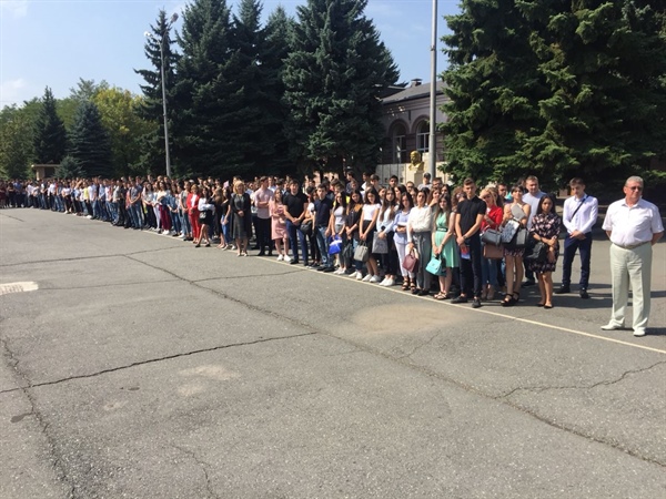В добрый путь, первокурсники!