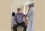 Ректор СКГМИ Юрий Дмитрак сделал прививку от коронавирусной инфекции