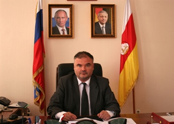 Поздравление ректора СКГМИ (ГТУ) Юрия Дмитрака с началом учебного года
