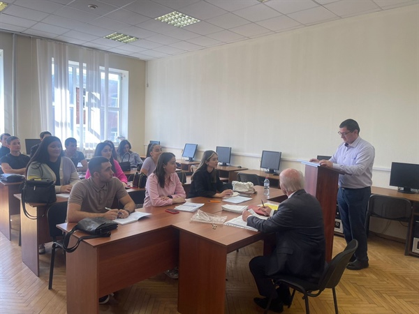 В СКГМИ прошла лекция с участием прокурора отдела по надзору за следствием, дознанием и законностью в оперативно-розыскной деятельности Прокуратуры РСО-Алания