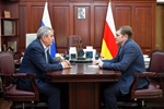 Сергей Меняйло провел рабочую встречу с исполняющим обязанности ректора СКГМИ Игорем Алексеевым